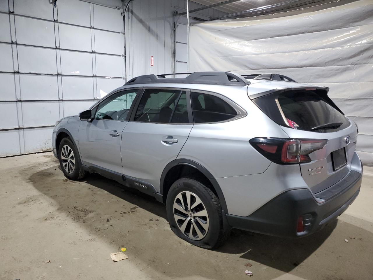 Subaru Outback Premium Image 4