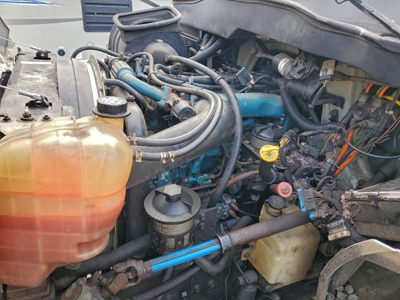 International 4300 4300 Image 6