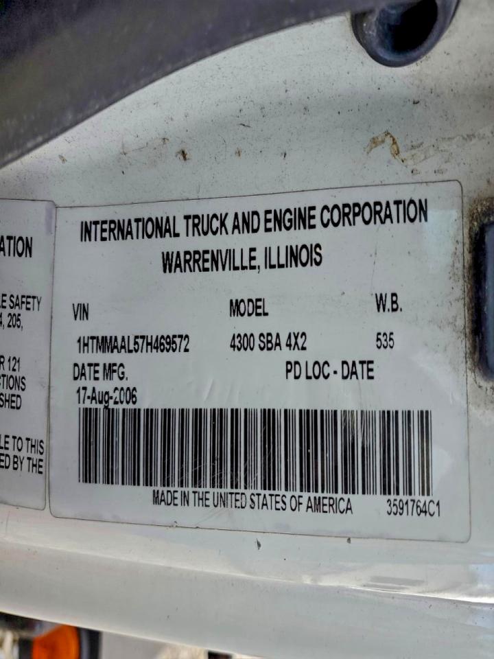 International 4300 4300 Image 4