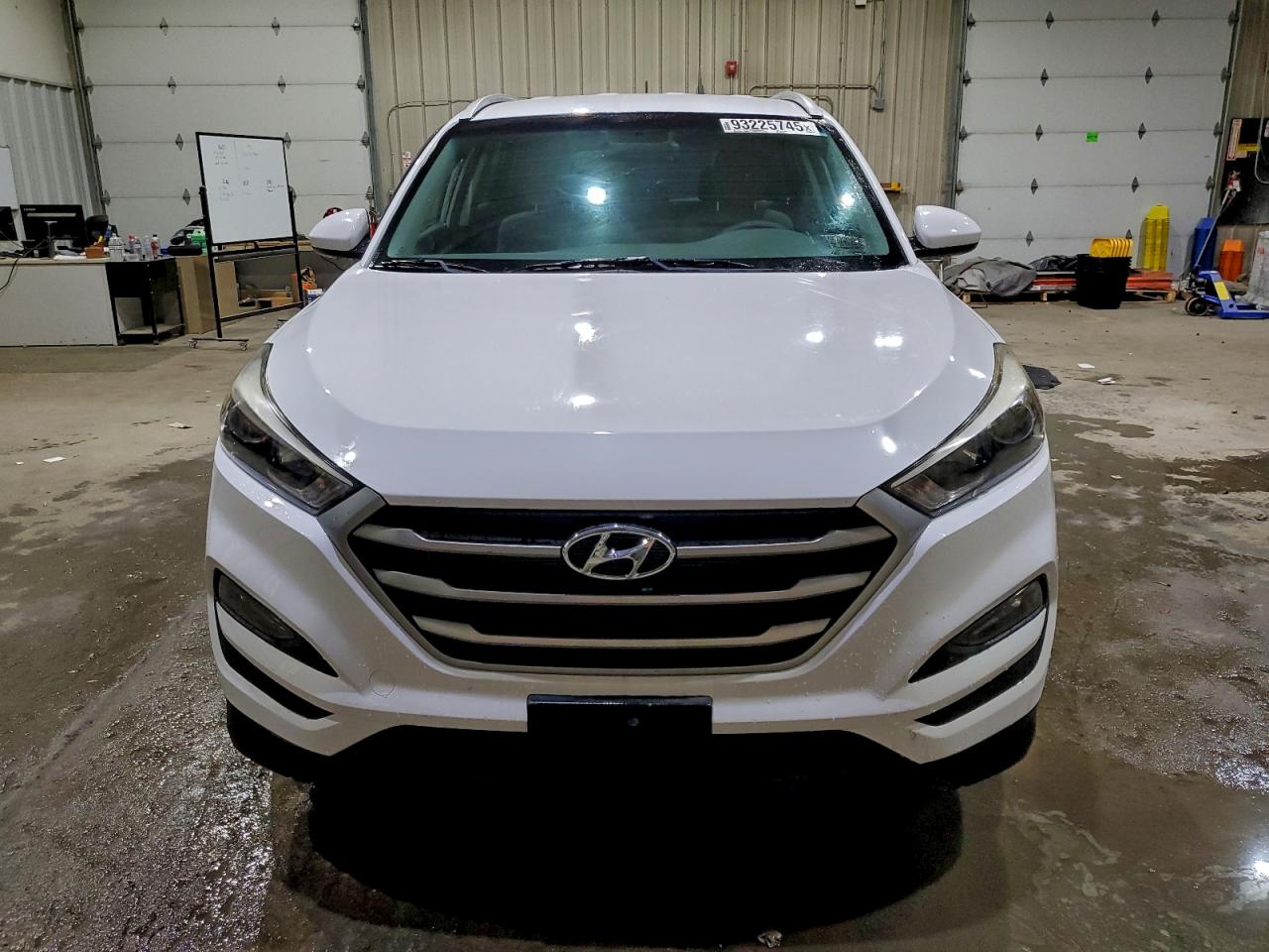 Hyundai TUCSON Limited Image 9