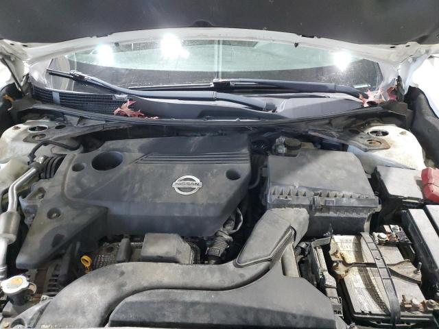 Nissan Altima 2.5 Image 12