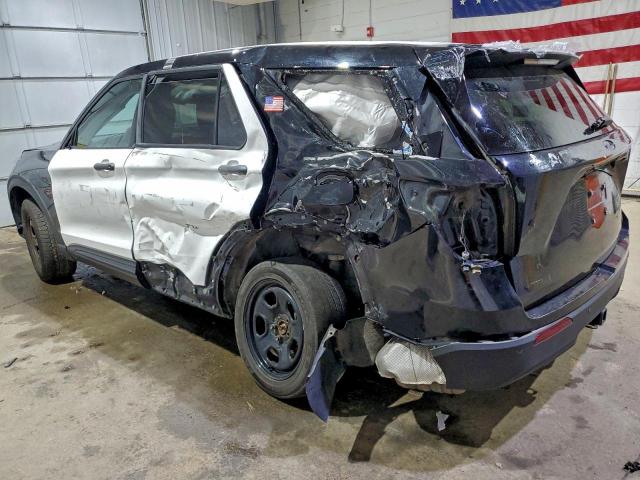 Ford Explorer Police Interceptor Image 4