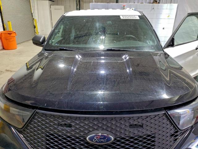 Ford Explorer Police Interceptor Image 10