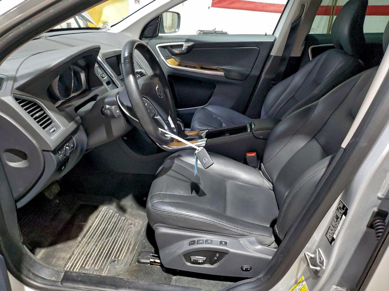 Volvo XC60 T5 Inscription Image 5