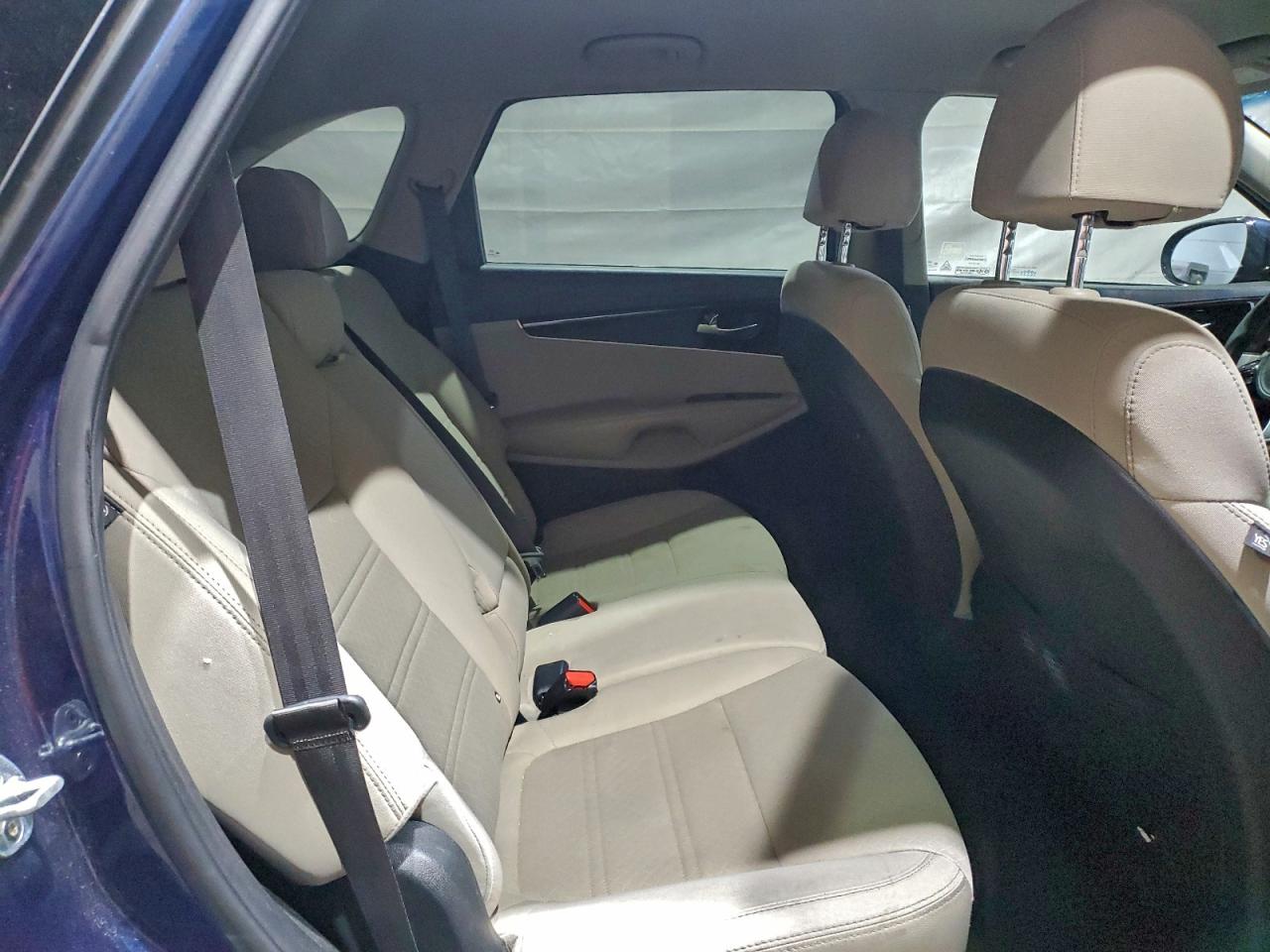 Kia Sorento Lx Image 4