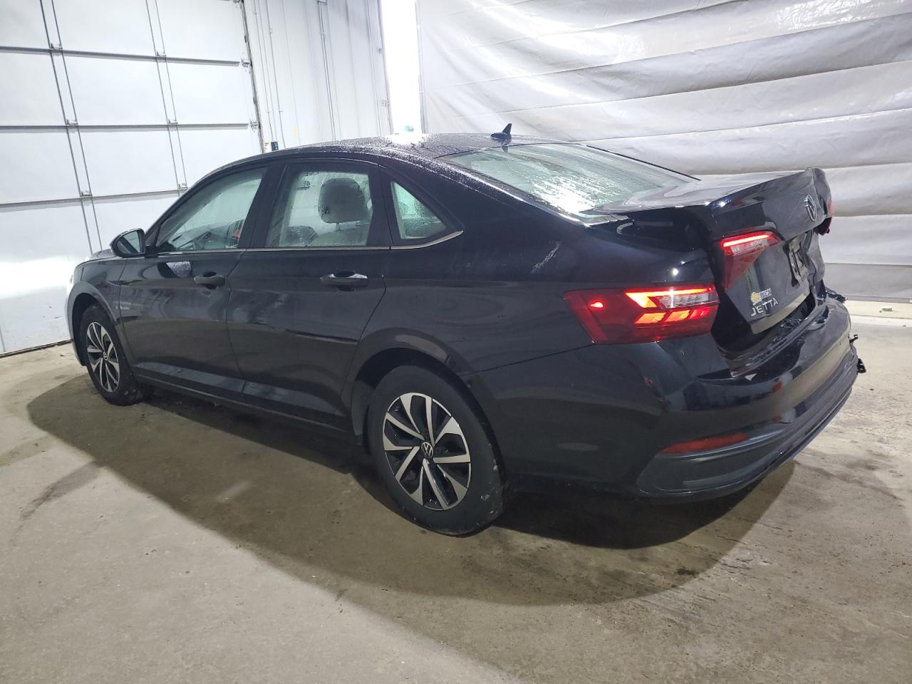 Volkswagen Jetta S Image 6