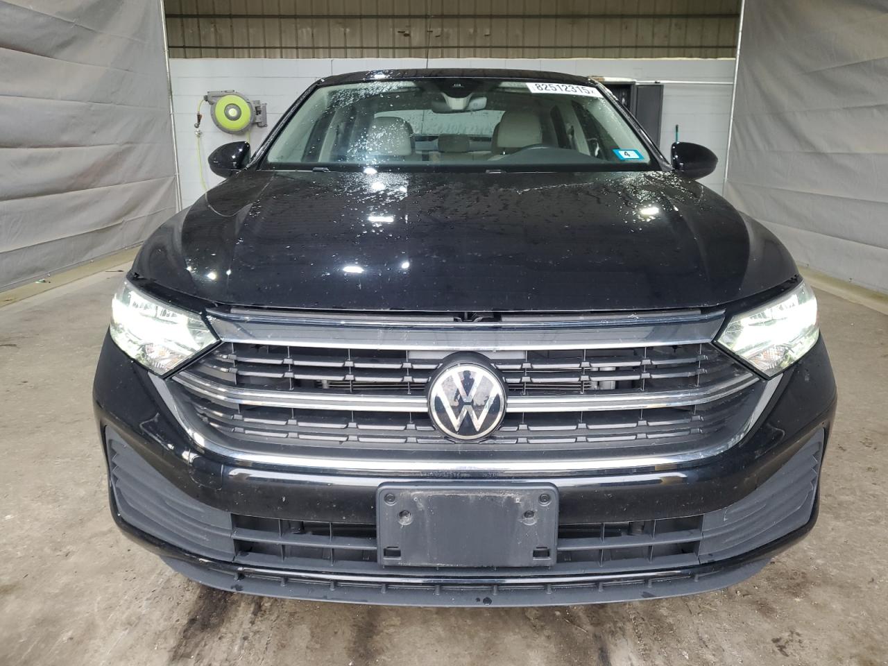 Volkswagen Jetta S Image 12