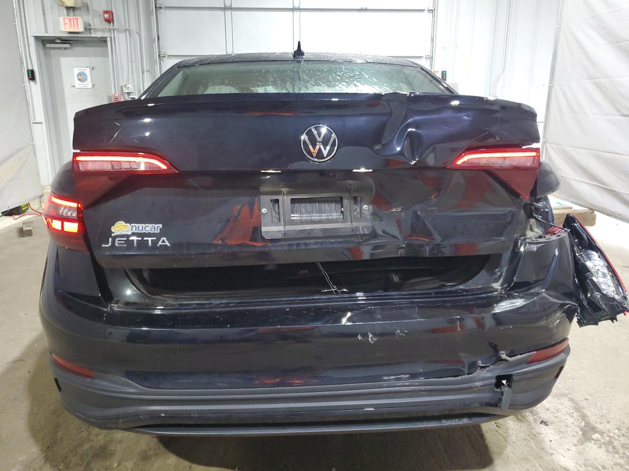 Volkswagen Jetta S Image 5