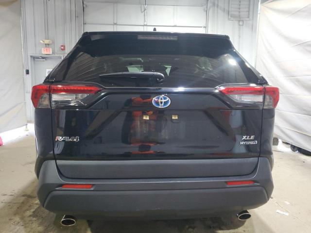 Toyota RAV4 Xle Image 8