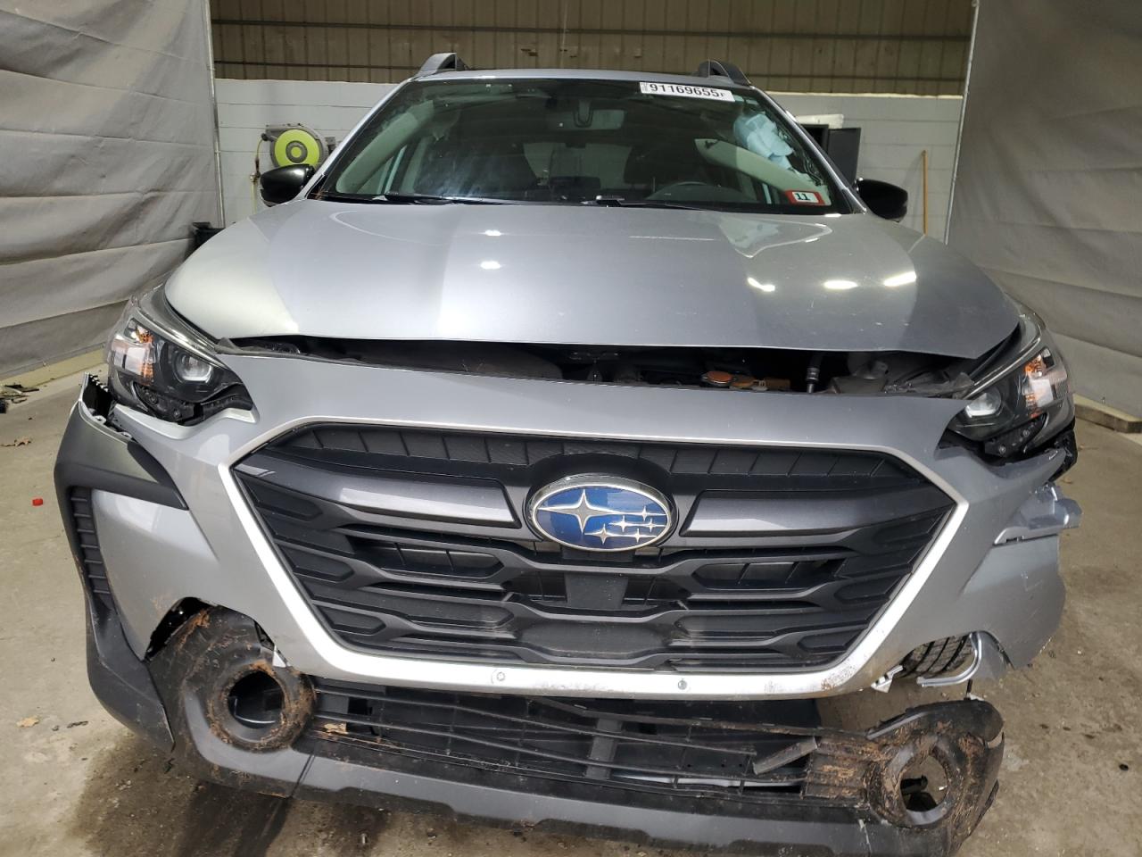 Subaru Outback Limited Image 7