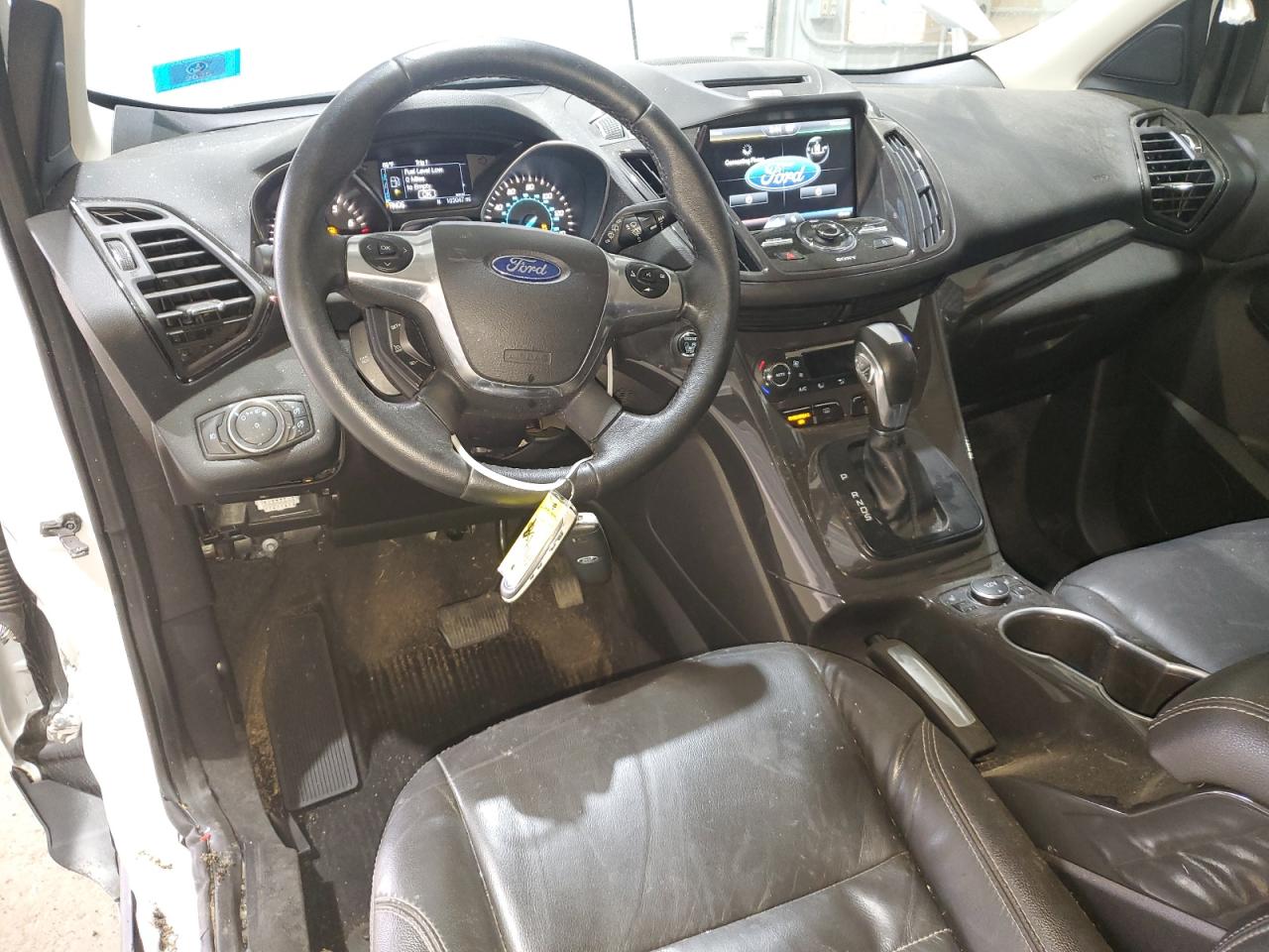 Ford Escape Titanium Image 8