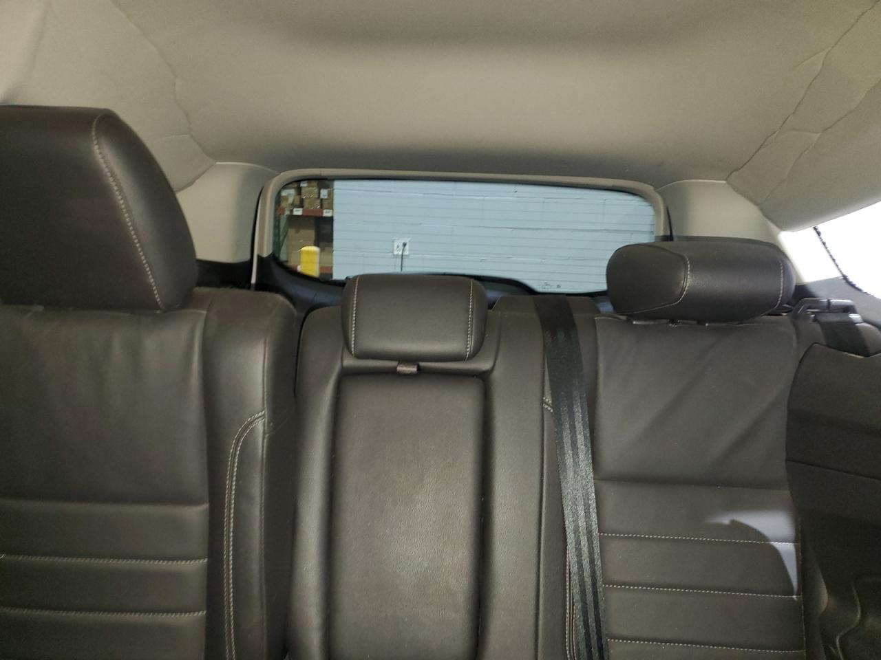 Ford Escape Titanium Image 6