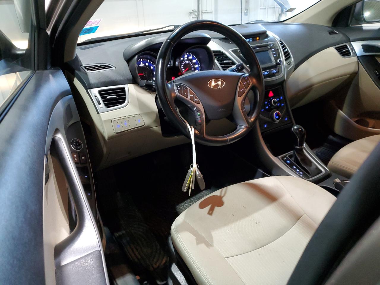 Hyundai ELANTRA Se Image 4