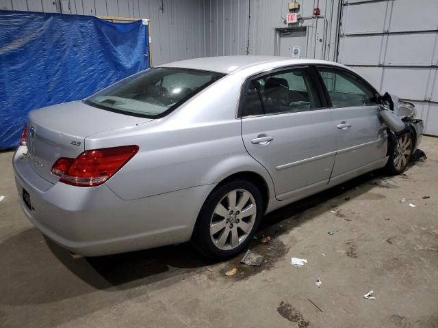 Toyota Avalon Xl Image 6