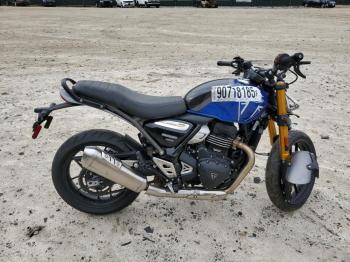  Salvage Triumph Car Speed4