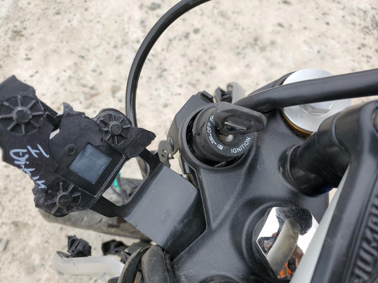 Triumph Car Speed4 400 Image 9