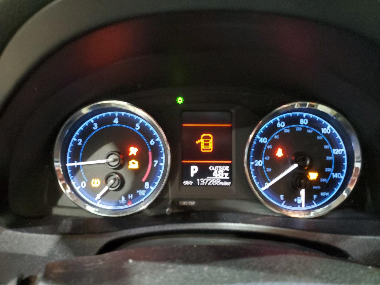 Toyota Corolla L Image 9