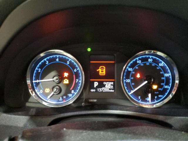 Toyota Corolla L Image 9