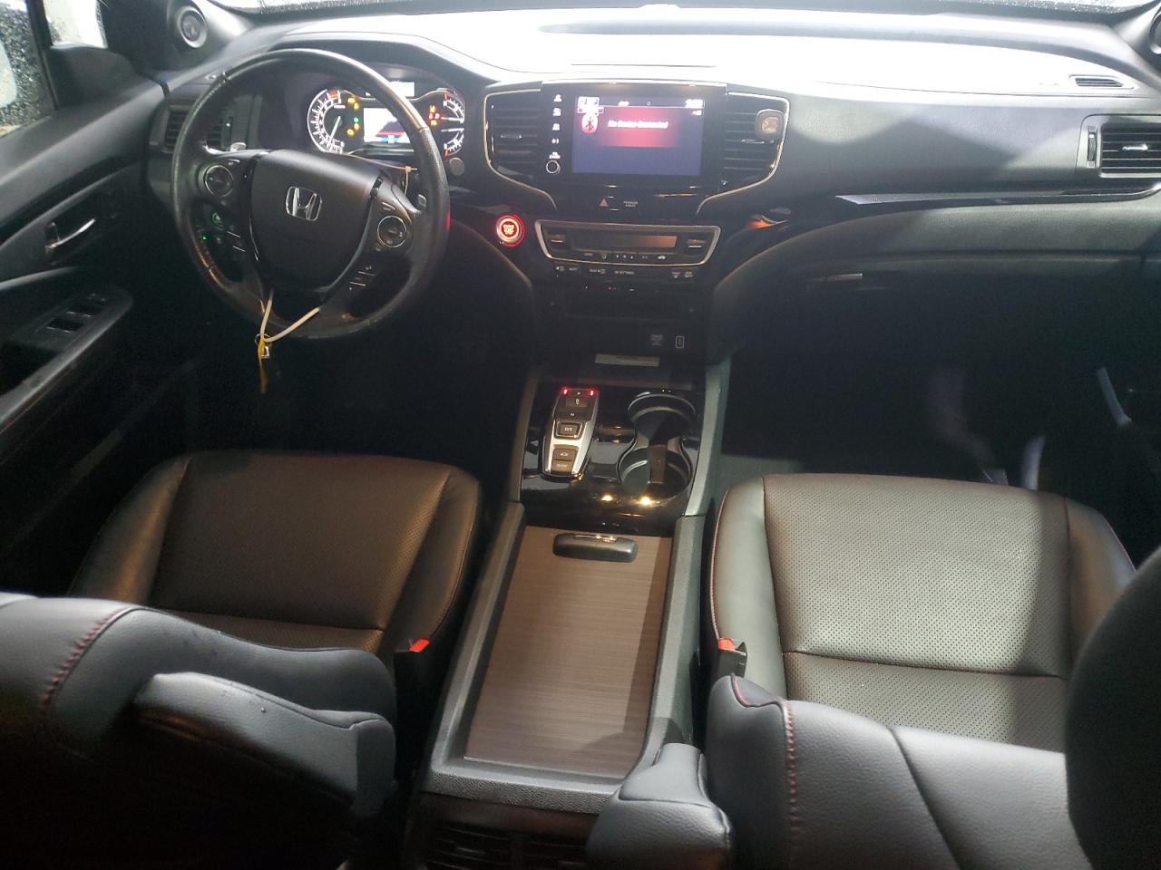 Honda Ridgeline Black Edition Image 8