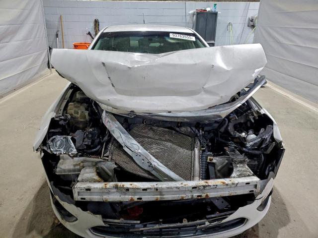 Ford Fusion S Image 12
