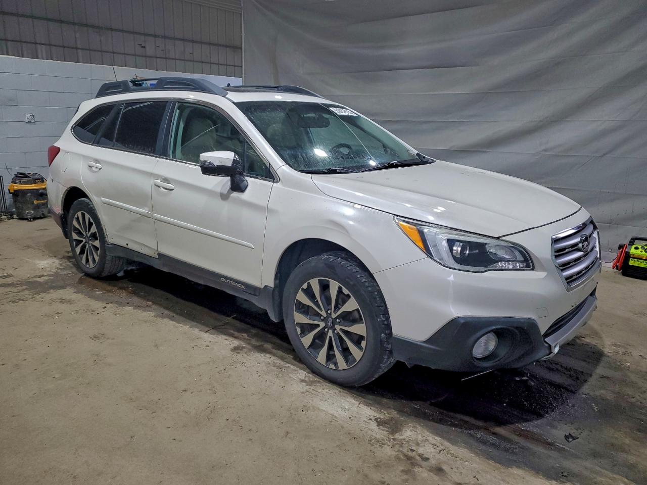 Subaru Outback 2.5i Limited Image 13