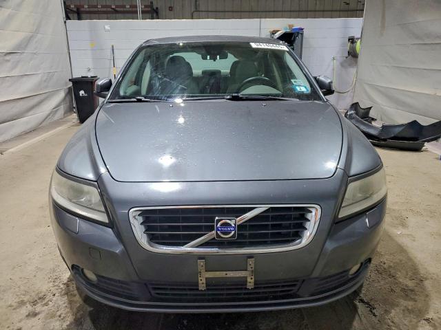 Volvo S40 2.4i Image 5