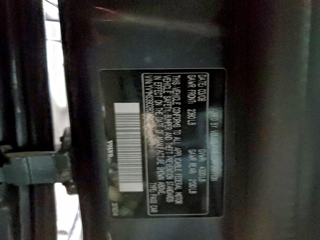 Volvo S40 2.4i Image 2