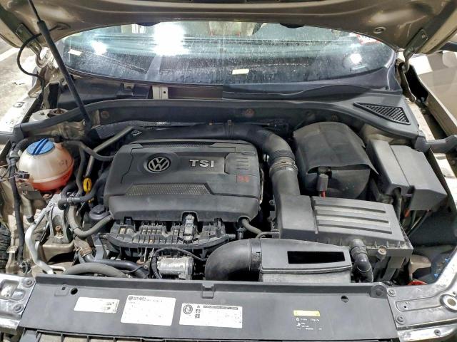 Volkswagen Passat S Image 13