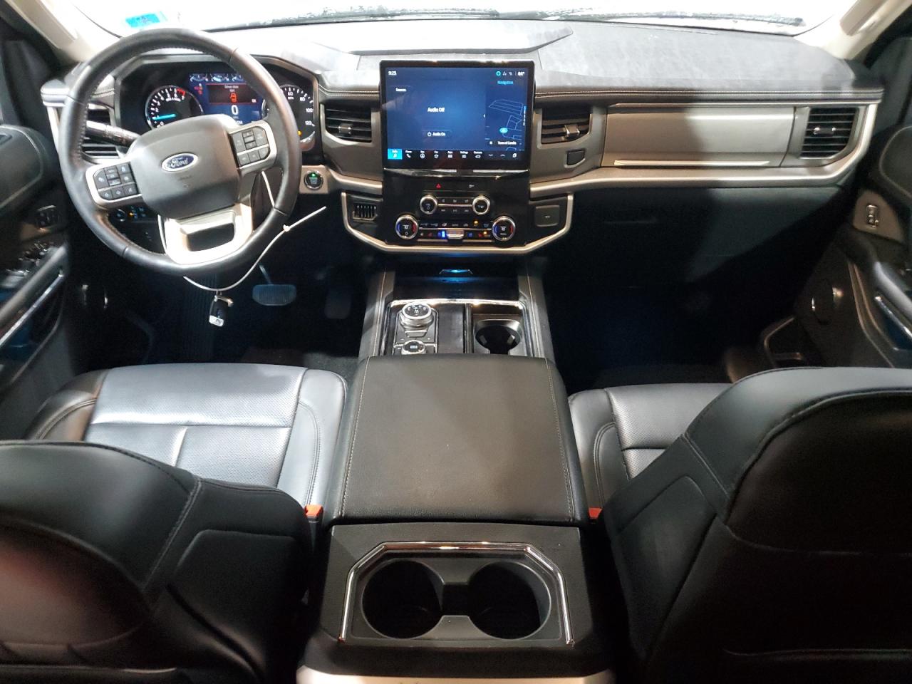 Ford Expedition Max Xlt Image 10