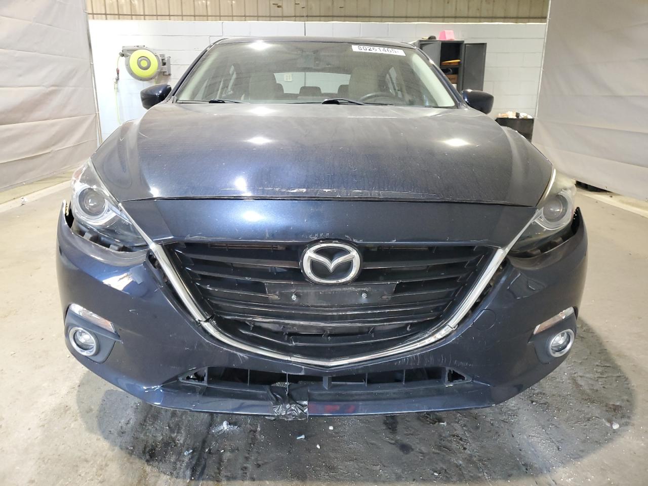 Mazda 3 Grand Touring Image 3