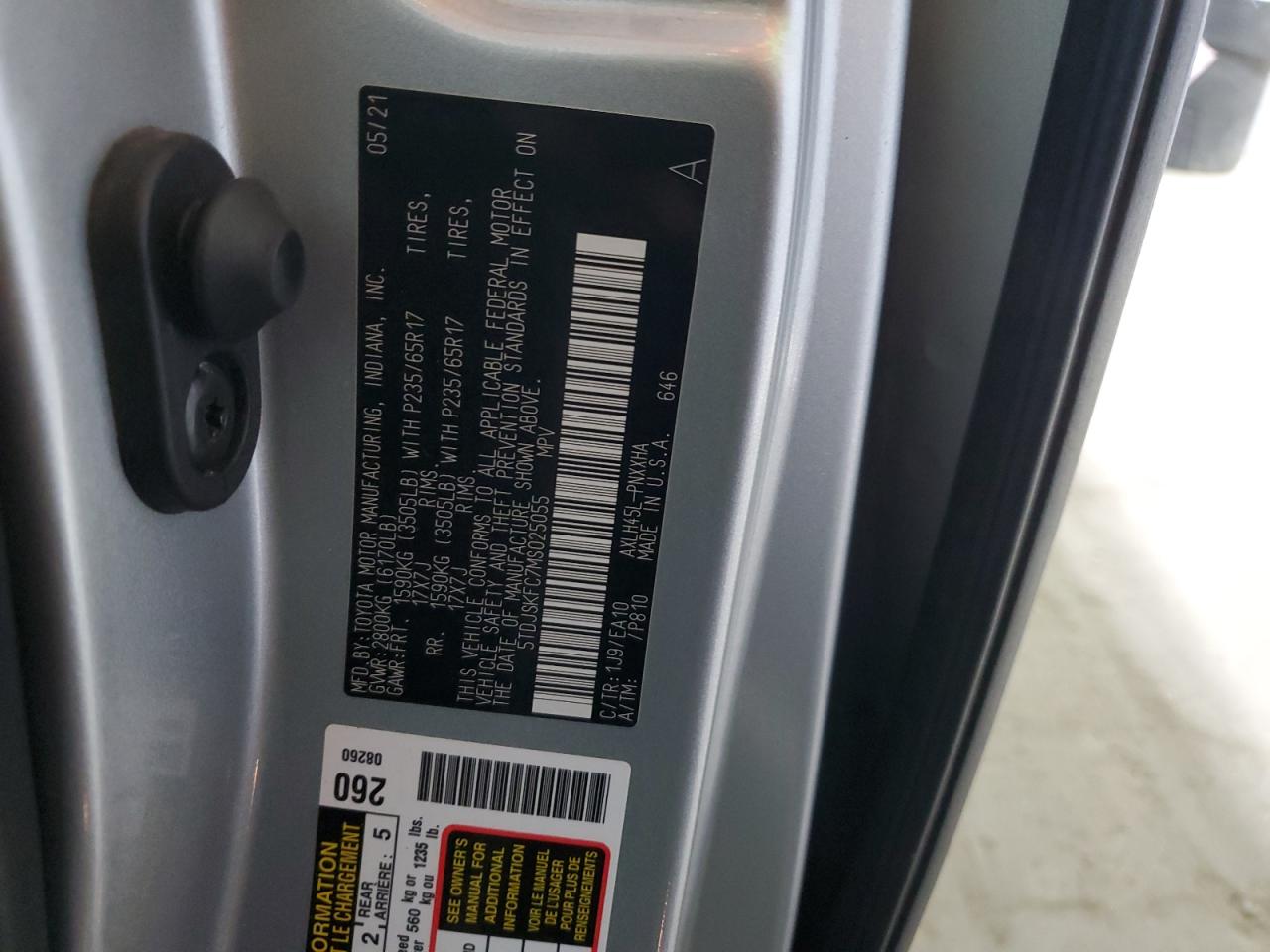 Toyota Sienna Xle Image 11