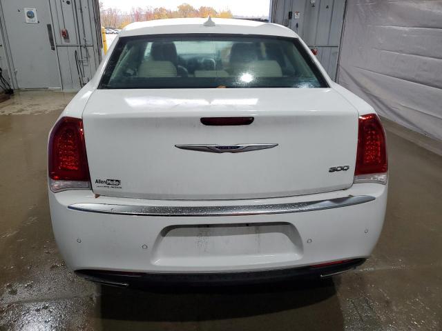 Chrysler 300 Touring Image 3