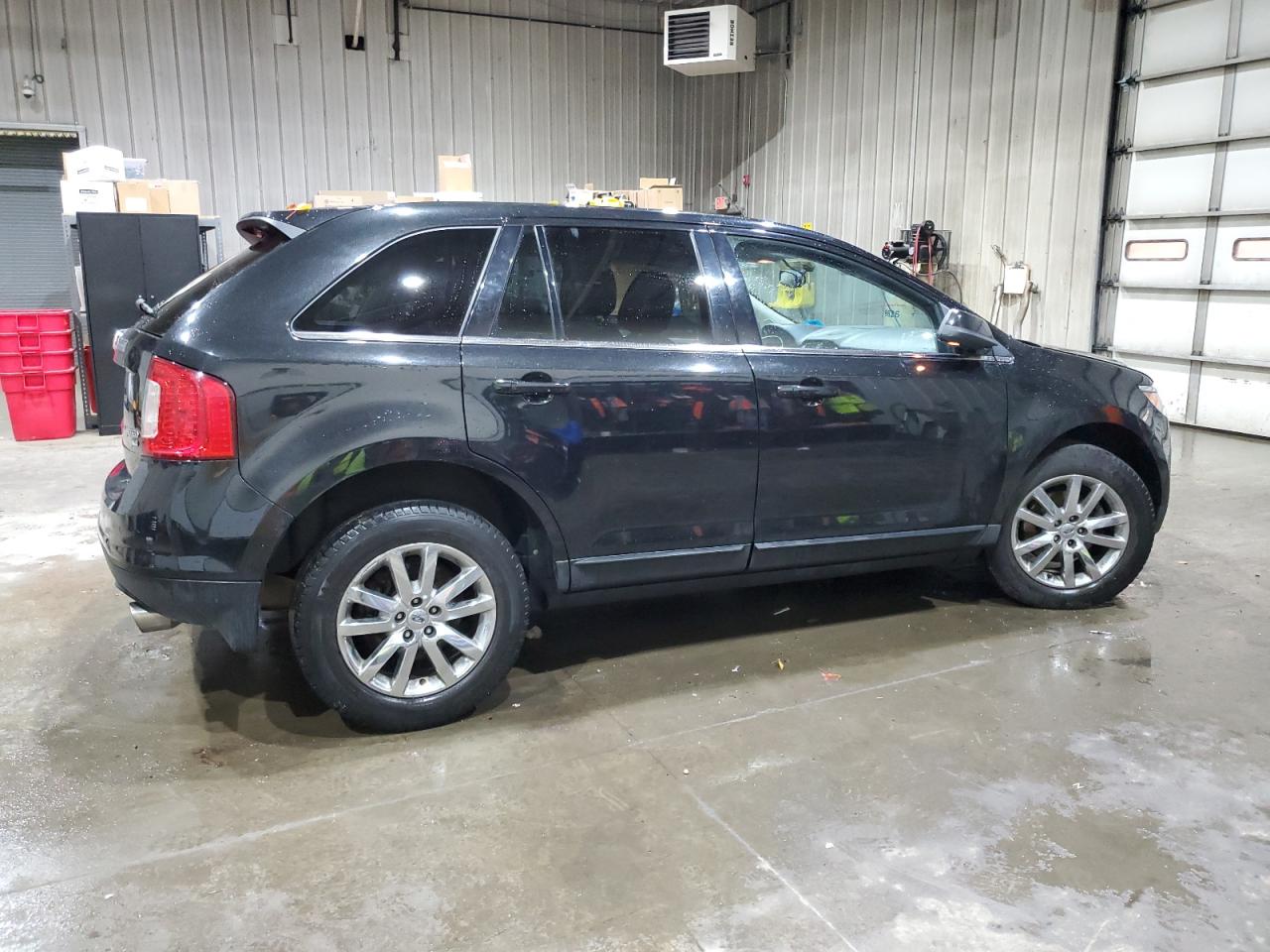 Ford Edge Limited Image 2