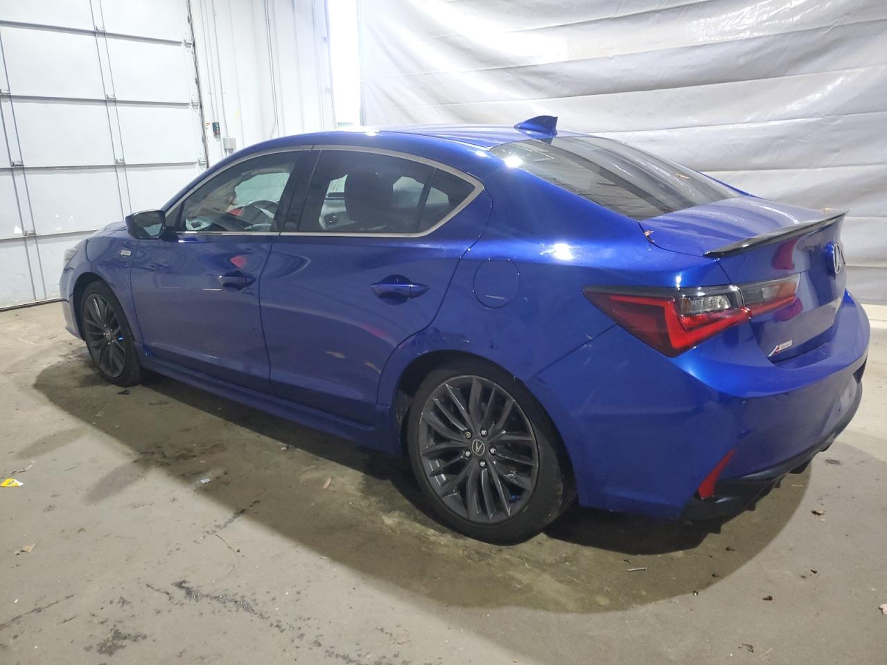 Acura ILX Premium A-spec Image 8