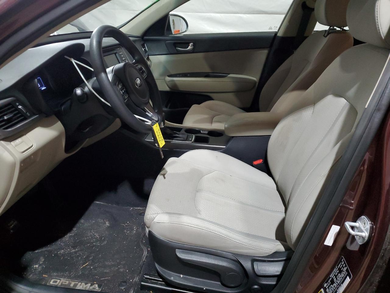 Kia Optima Lx Image 9