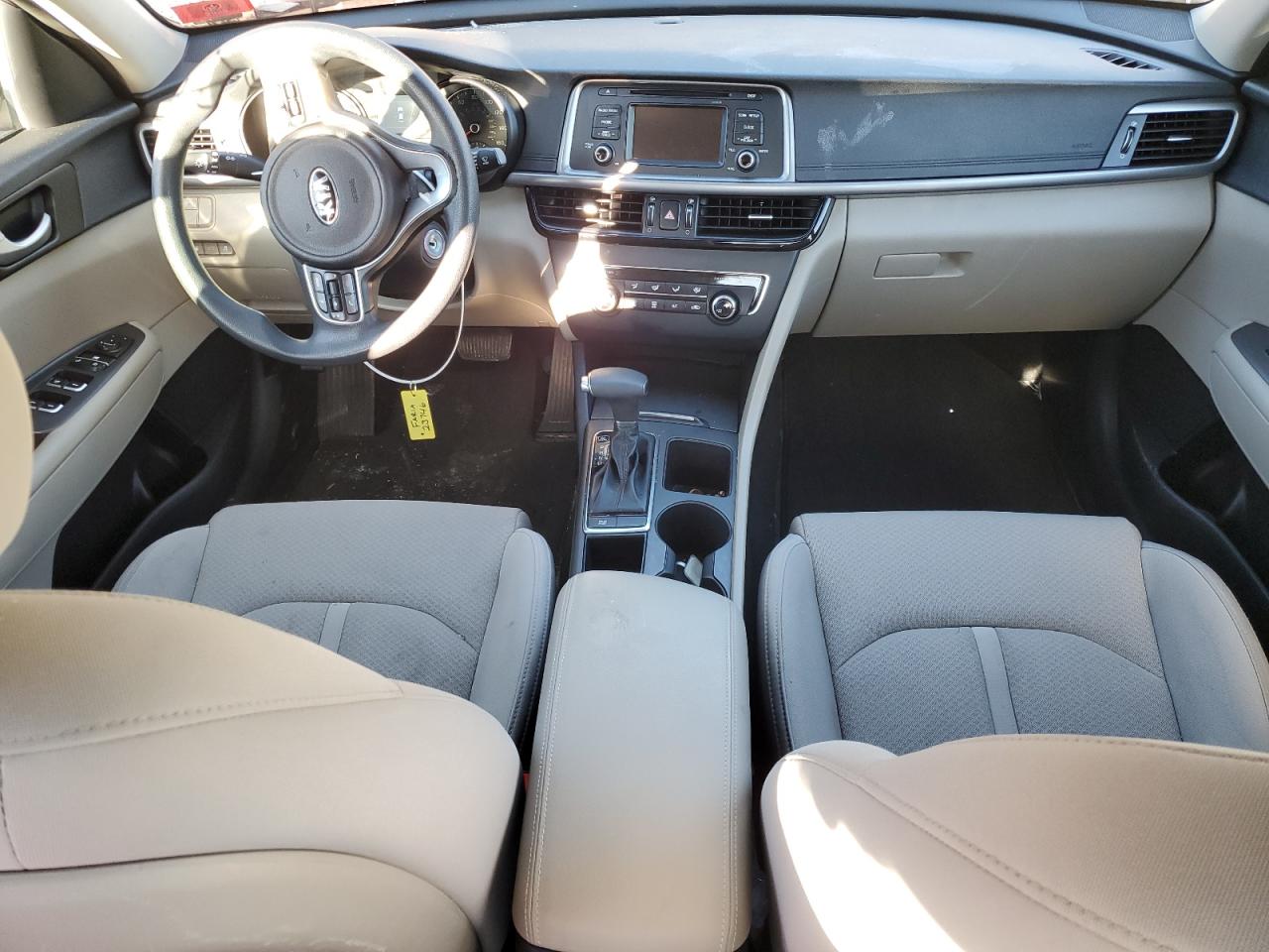 Kia Optima Lx Image 10