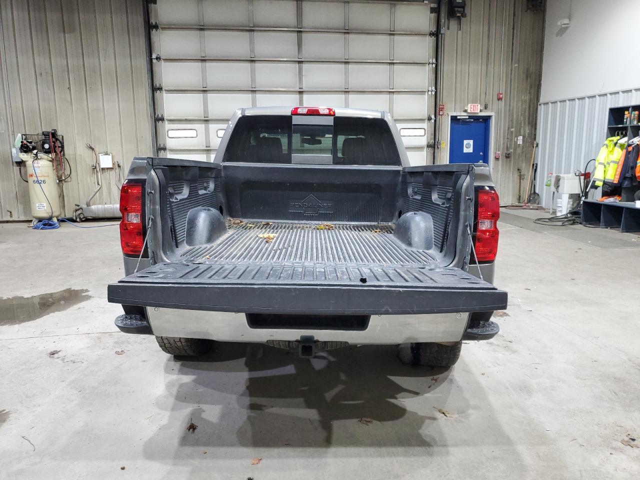 Chevrolet Silverado K1500 Lt Image 8