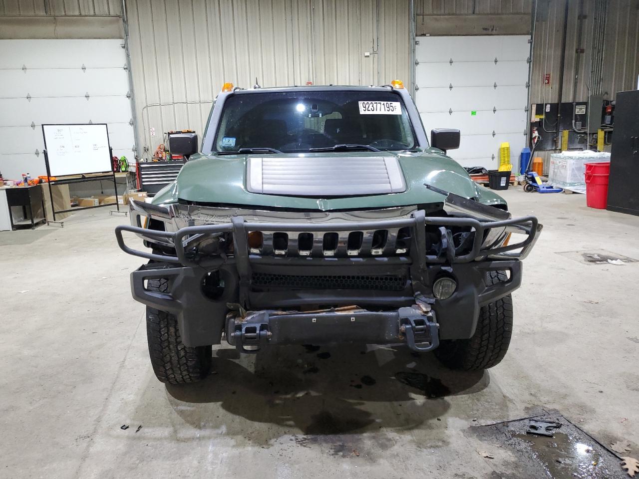 HUMMER H3 Image 5