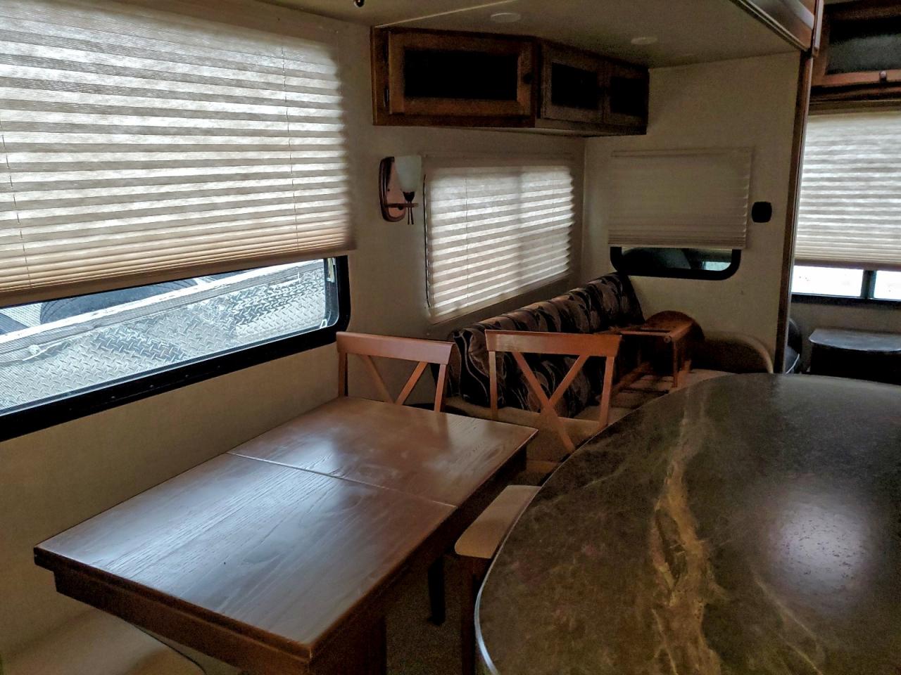 Keystone Sprinter Image 8