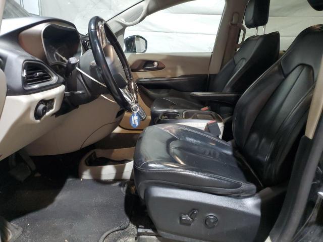 Chrysler Pacifica Touring L Image 6