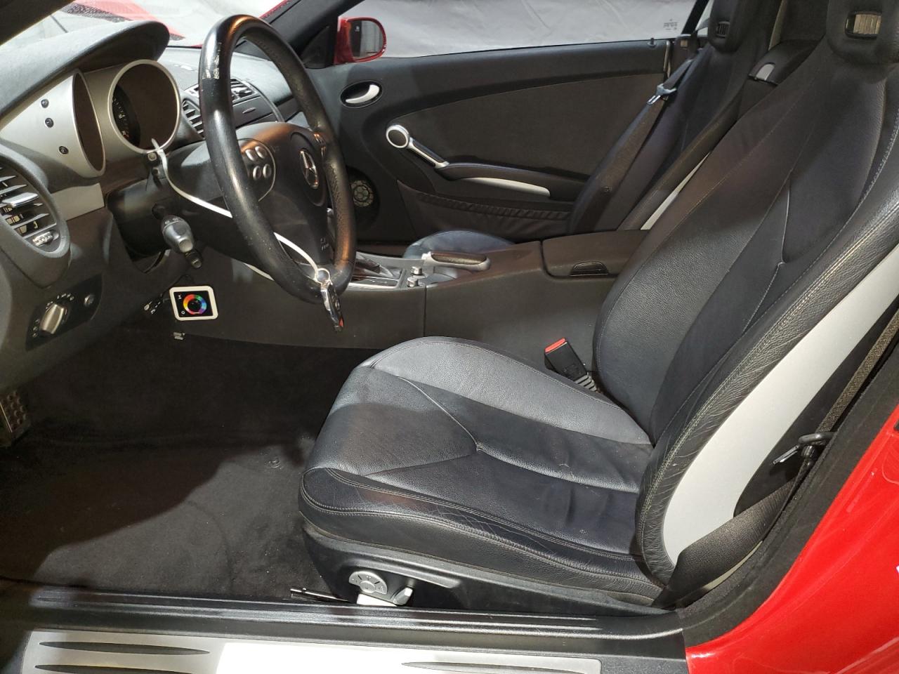 Mercedes-Benz Slk-class 350 Image 7