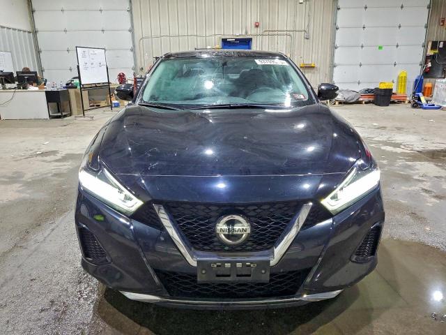 Nissan Maxima S Image 10