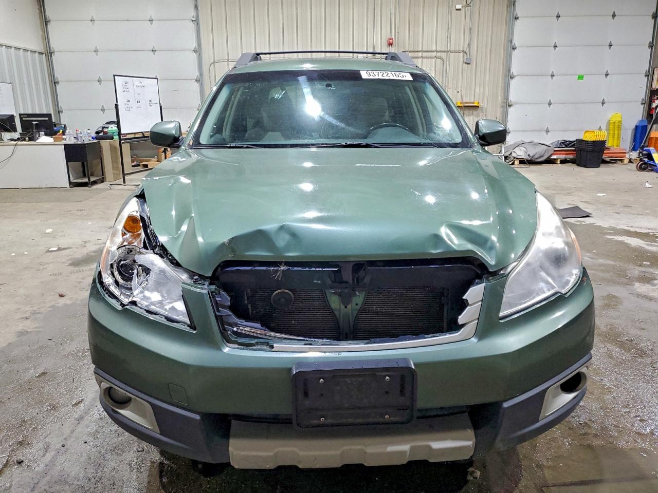 Subaru Outback 2.5i Limited Image 5