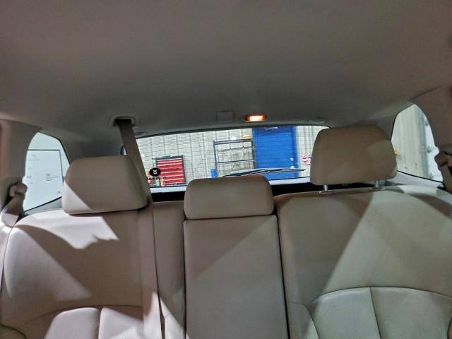 Subaru Outback 2.5i Limited Image 12