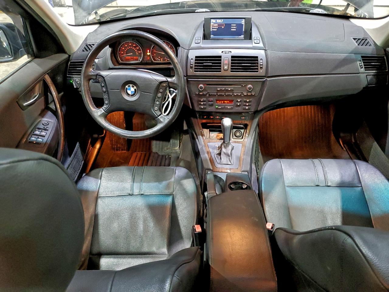 BMW X Series 3.0i Image 12