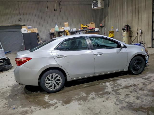 Toyota Corolla L Image 5