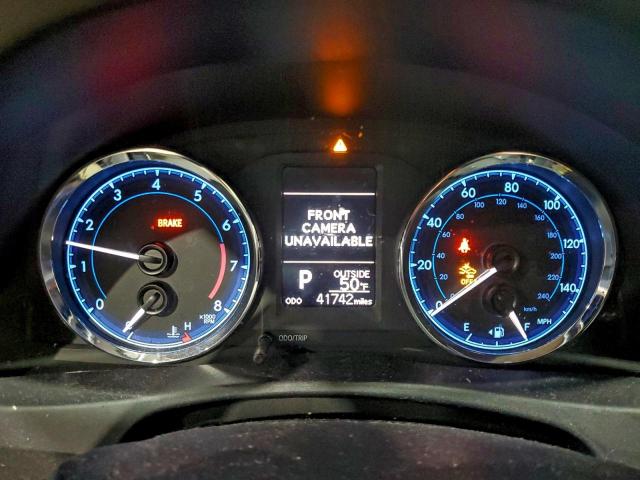 Toyota Corolla L Image 10