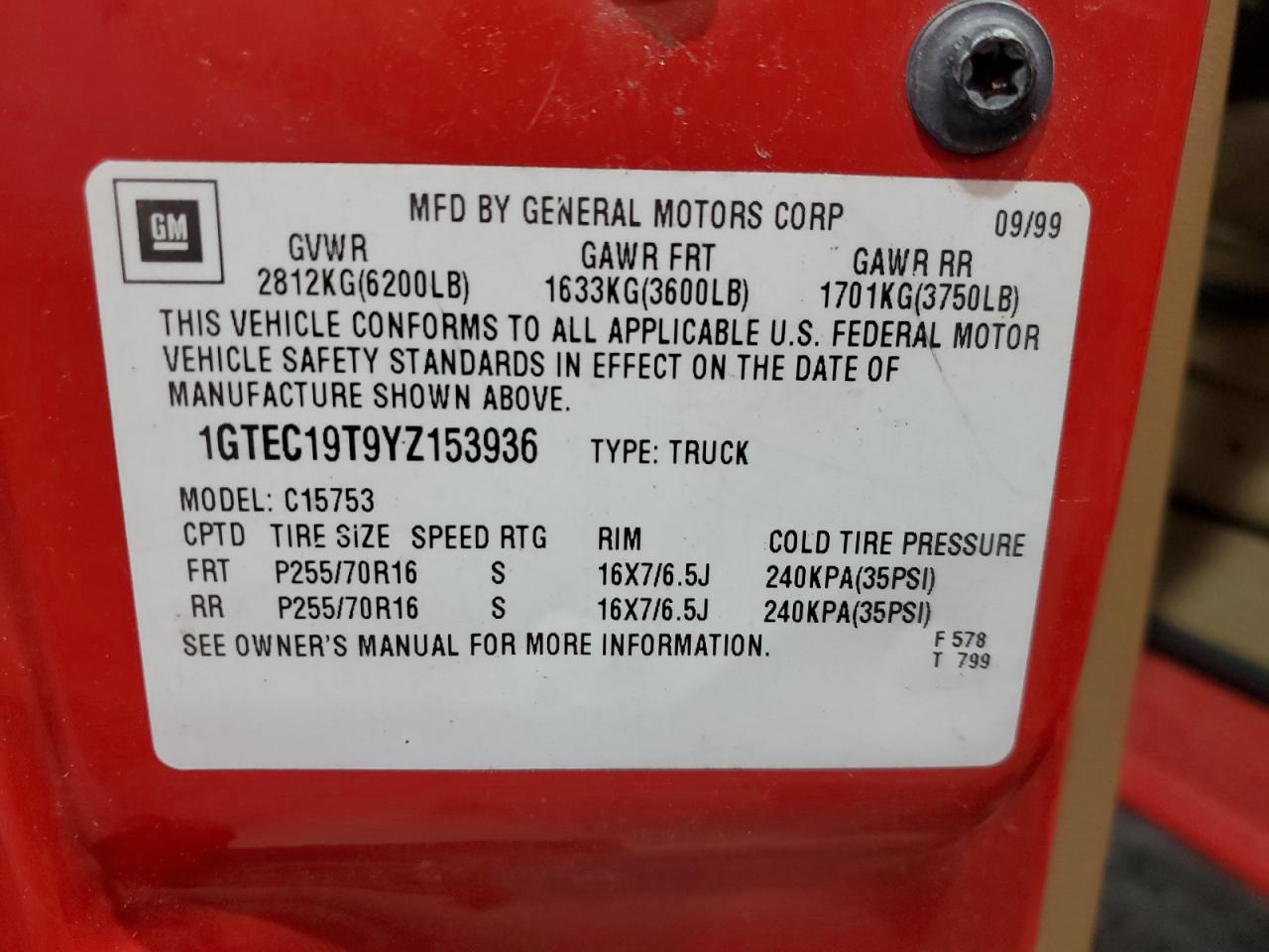 GMC Sierra C1500 Image 12