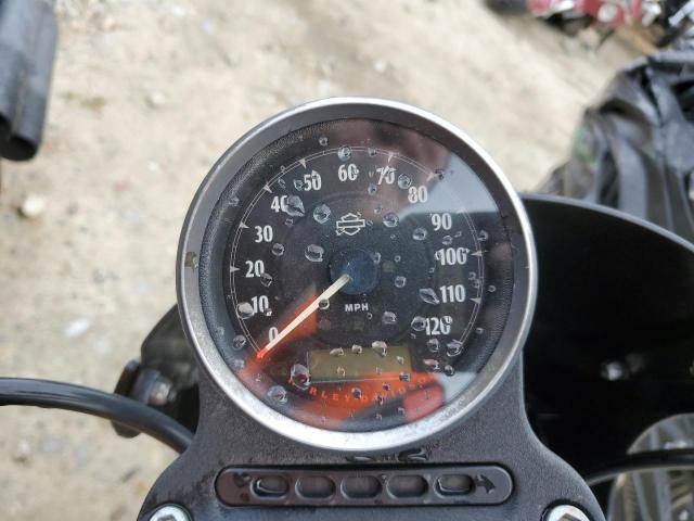 Harley-Davidson Xl Iron 883 Image 6