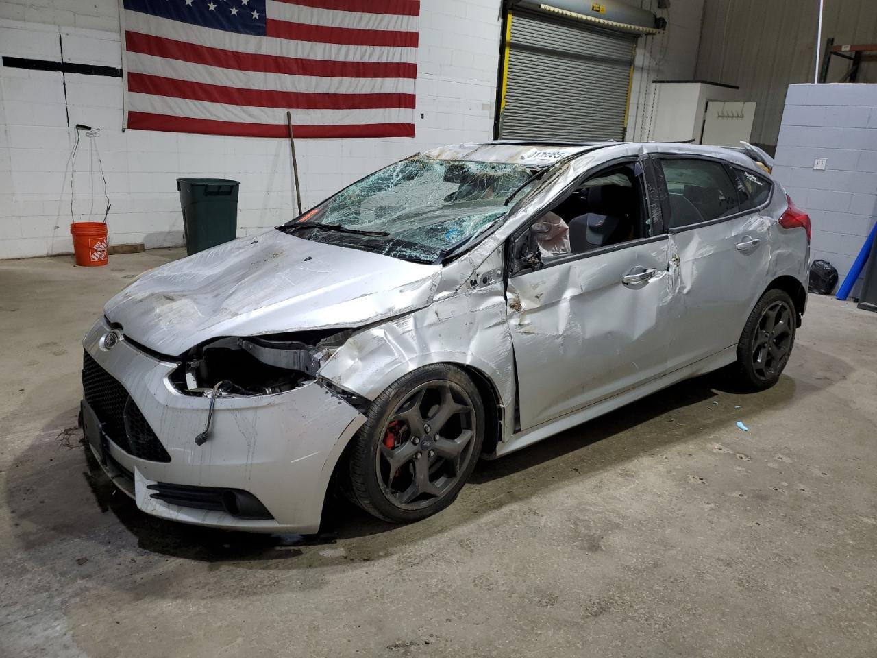 Ford Focus St Image 1